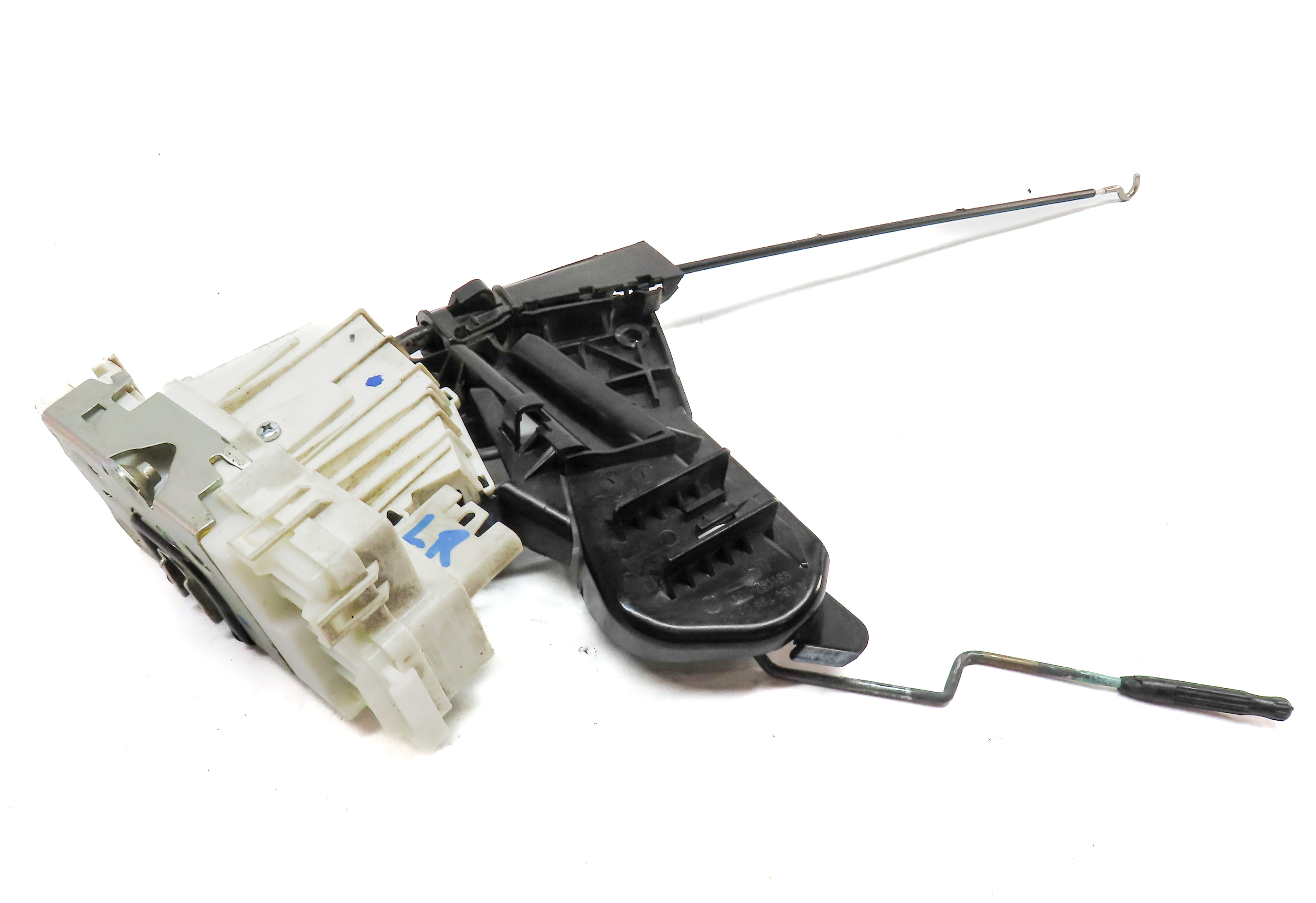 06-08 MERCEDES ML CLASS (W164) REAR LEFT DOOR LOCK LATCH ACTUATOR (w/o KEYLESS) — exact item pictured